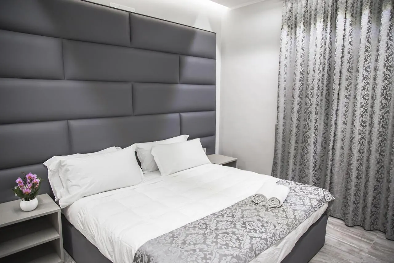 Correnti Boutique Hotel San Remo 0*,  Italia